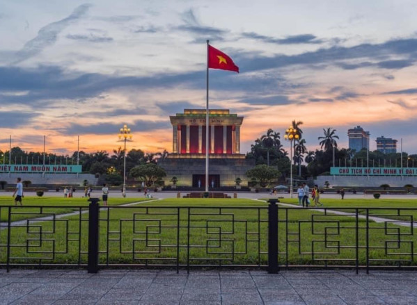 合适ho-chi-minh-mausoleum-6599988.jpg